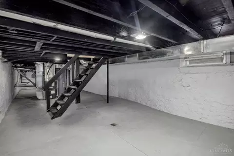 1667 Jonathan Ave, Cincinnati, OH 45207 photo 30