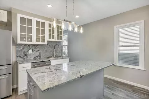 1667 Jonathan Ave, Cincinnati, OH 45207 photo 12