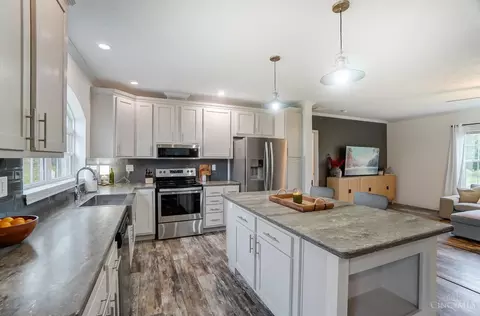 Kitchen - 508 Reeder Rd, Blanchester, OH 45107 photo 3 of 7