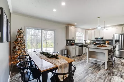 Dining - 508 Reeder Rd, Blanchester, OH 45107 photo 1 of 1