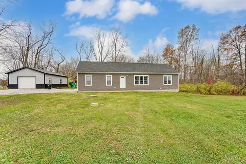 Exterior - 508 Reeder Rd, Blanchester, OH 45107 photo 1 of 7