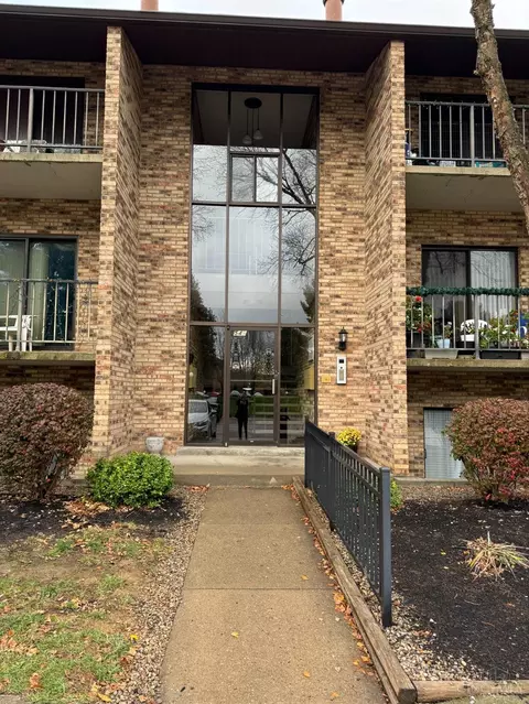 Other - 549 Davis Rd, Cincinnati, OH 45255 photo 1 of 5