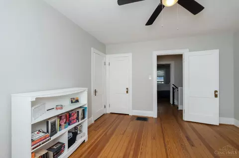 Bedroom - 3223 Phoenix Ave, Cheviot, OH 45211 photo 5 of 5