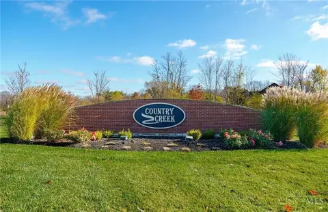 2 Colton Ct, Clearcreek Twp, OH 45036