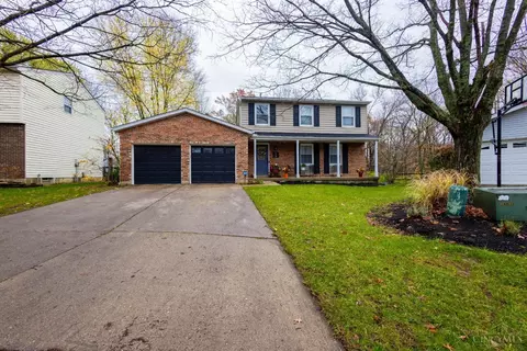 8926 Oxwood Ct, Maineville, OH 45039