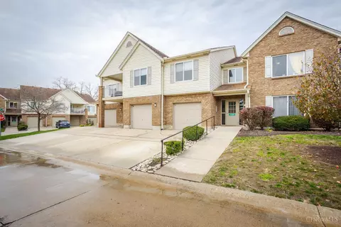 3361 Lindsay Ln, Cincinnati, OH 45251