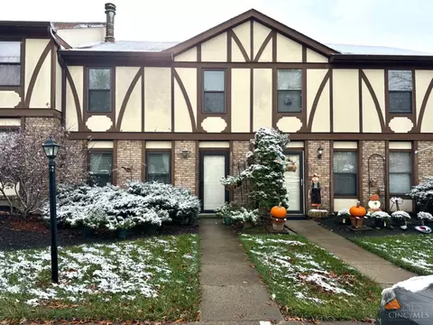7933 Tall Timbers Dr, North Bend, OH 45052