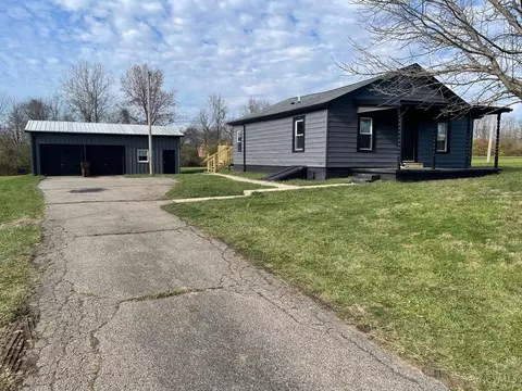 1761 Bunker Hill Woods Rd, Oxford, OH 45056