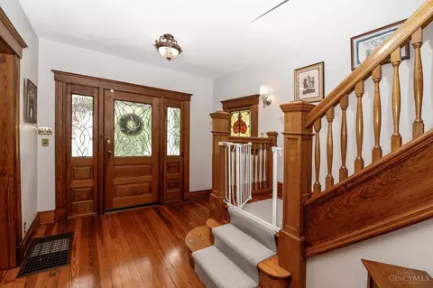 757 Delta Ave, Cincinnati, OH 45226 photo 3