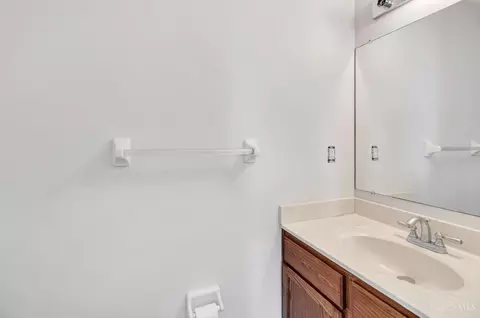 Bath - 22 Arrowhead Dr, Amelia, OH 45102 photo 1 of 4