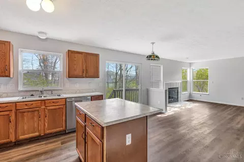 Living - 22 Arrowhead Dr, Amelia, OH 45102 photo 7 of 7