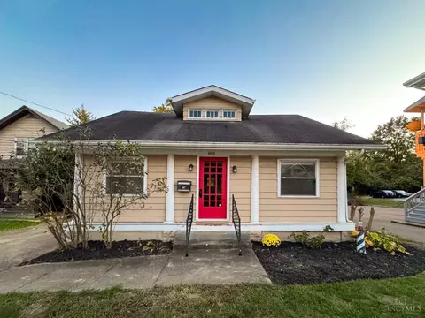 6263 Beechmont Ave, Cincinnati, OH 45230 photo 3