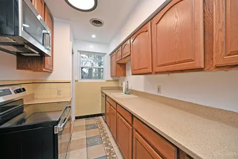 6300 Fairhurst Ave, Cincinnati, OH 45213 photo 15