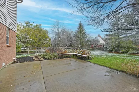 Exterior - 3450 Mackenzie Xing, Cincinnati, OH 45245 photo 3 of 12