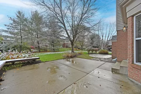 Exterior - 3450 Mackenzie Xing, Cincinnati, OH 45245 photo 4 of 12