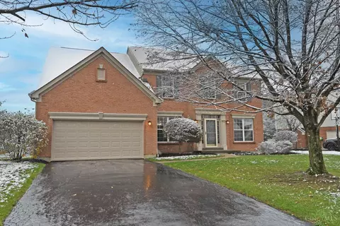 Exterior - 3450 Mackenzie Xing, Cincinnati, OH 45245 photo 2 of 12