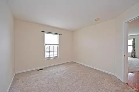 Bedroom - 3450 Mackenzie Xing, Cincinnati, OH 45245 photo 7 of 11