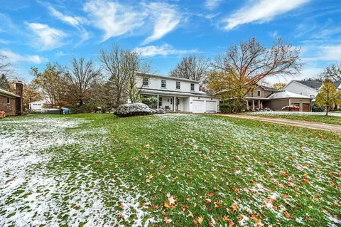 Exterior - 10709 Shadowcrest Ct, Montgomery, OH 45242 photo 2 of 13