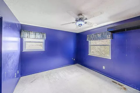 Bedroom - 10709 Shadowcrest Ct, Montgomery, OH 45242 photo 6 of 14