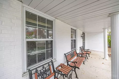 Exterior - 10709 Shadowcrest Ct, Montgomery, OH 45242 photo 5 of 13
