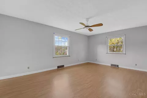1168 Inner Circle Dr, Forest Park, OH 45240 photo 23