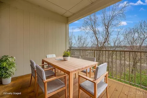 Exterior - 7460 Bridge Point Dr, Cincinnati, OH 45248 photo 6 of 6