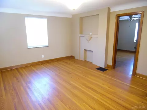 4194 Rybolt Rd, Cincinnati, OH 45248 photo 4