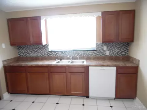 4194 Rybolt Rd, Cincinnati, OH 45248 photo 11