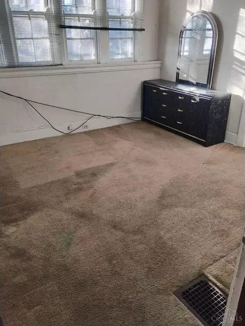 3416 Trimble Ave, Cincinnati, OH 45207 photo 8