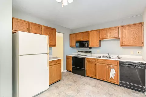 3302 N Bend Rd #2, Cincinnati, OH 45239 photo 4