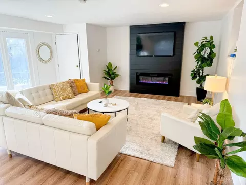 1021 Thunderbird Ave, Cincinnati, OH 45231