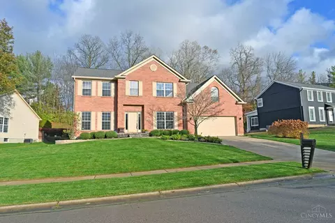 12158 Crestfield Ct, Cincinnati, OH 45249