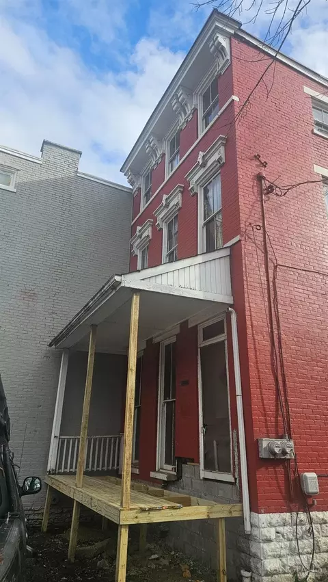 1699 Westwood Ave, Cincinnati, OH 45214