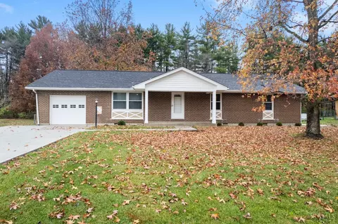 3316 Vic Joy Dr, Bethel, OH 45106