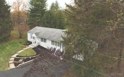 12177 Maple Dr, Loveland, OH 45140