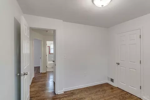 1202 Thurnridge Dr, Reading, OH 45215 photo 21