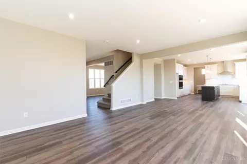 1237 Trailhead Pl, Harrison, OH 45030 photo 11