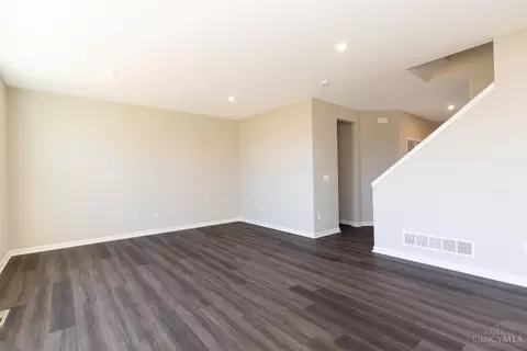 1237 Trailhead Pl, Harrison, OH 45030 photo 9