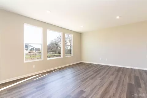 1237 Trailhead Pl, Harrison, OH 45030 photo 10