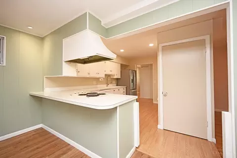 Kitchen - 1647 Krylon Dr, Reading, OH 45215 photo 6 of 6