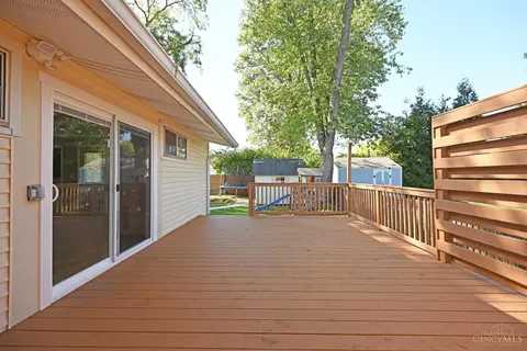 Exterior - 1647 Krylon Dr, Reading, OH 45215 photo 5 of 13