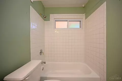 Bath - 1647 Krylon Dr, Reading, OH 45215 photo 2 of 3