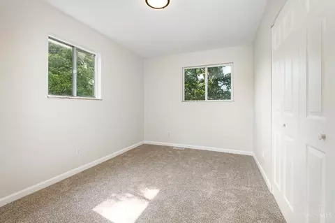 Bedroom - 1356 Randomhill Rd, Cincinnati, OH 45231 photo 4 of 5