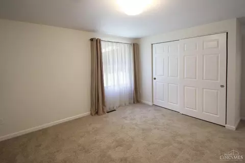 Bedroom - 4235 Brookside Dr, Batavia, OH 45103 photo 4 of 4