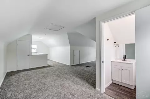 Other - 1002 Jonquil Ln, Cincinnati, OH 45231 photo 2 of 12