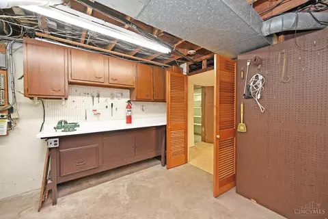 Other - 10079 Corbett Rd, Cincinnati, OH 45231 photo 10 of 12