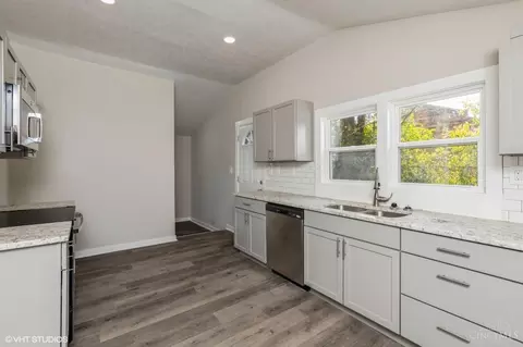 Kitchen - 6570 St Rt 133, Pleasant Plain, OH 45162 photo 1 of 4