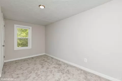 Bedroom - 6570 St Rt 133, Pleasant Plain, OH 45162 photo 2 of 3