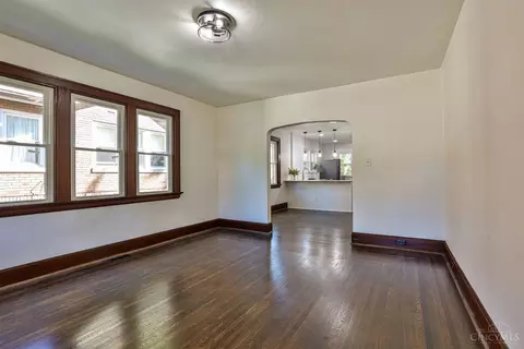3049 Penrose Pl, Cincinnati, OH 45211 photo 9