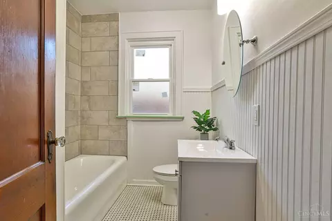 3049 Penrose Pl, Cincinnati, OH 45211 photo 23